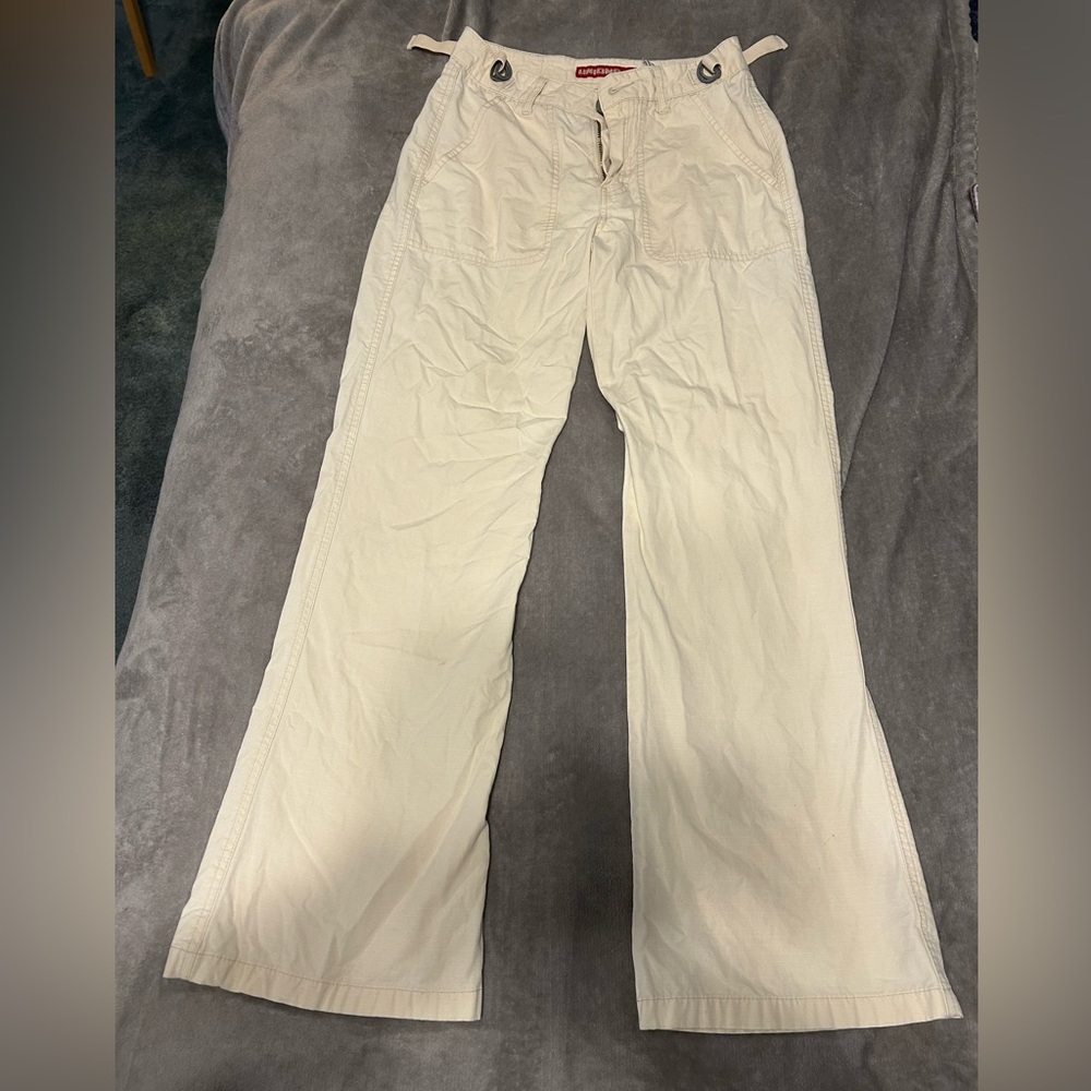 UNIONBAY Women’s Tan Cargo Pants